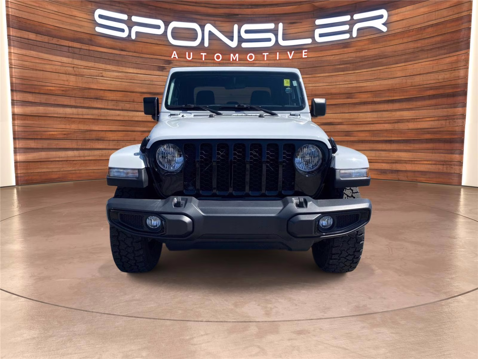 2022 Bright White Clearcoat Jeep Gladiator Willys Sport 4X4 Truck