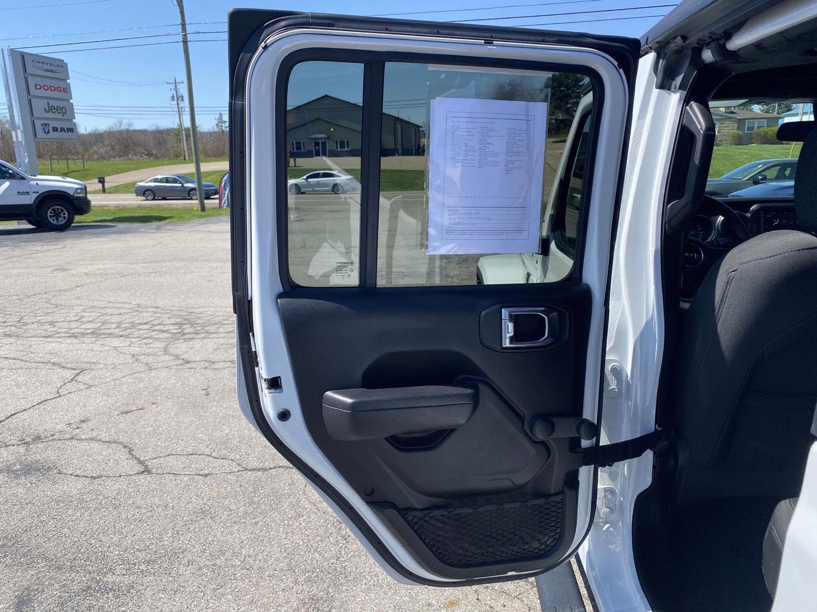 2022 Bright White Clearcoat Jeep Gladiator Willys Sport 4X4 Truck
