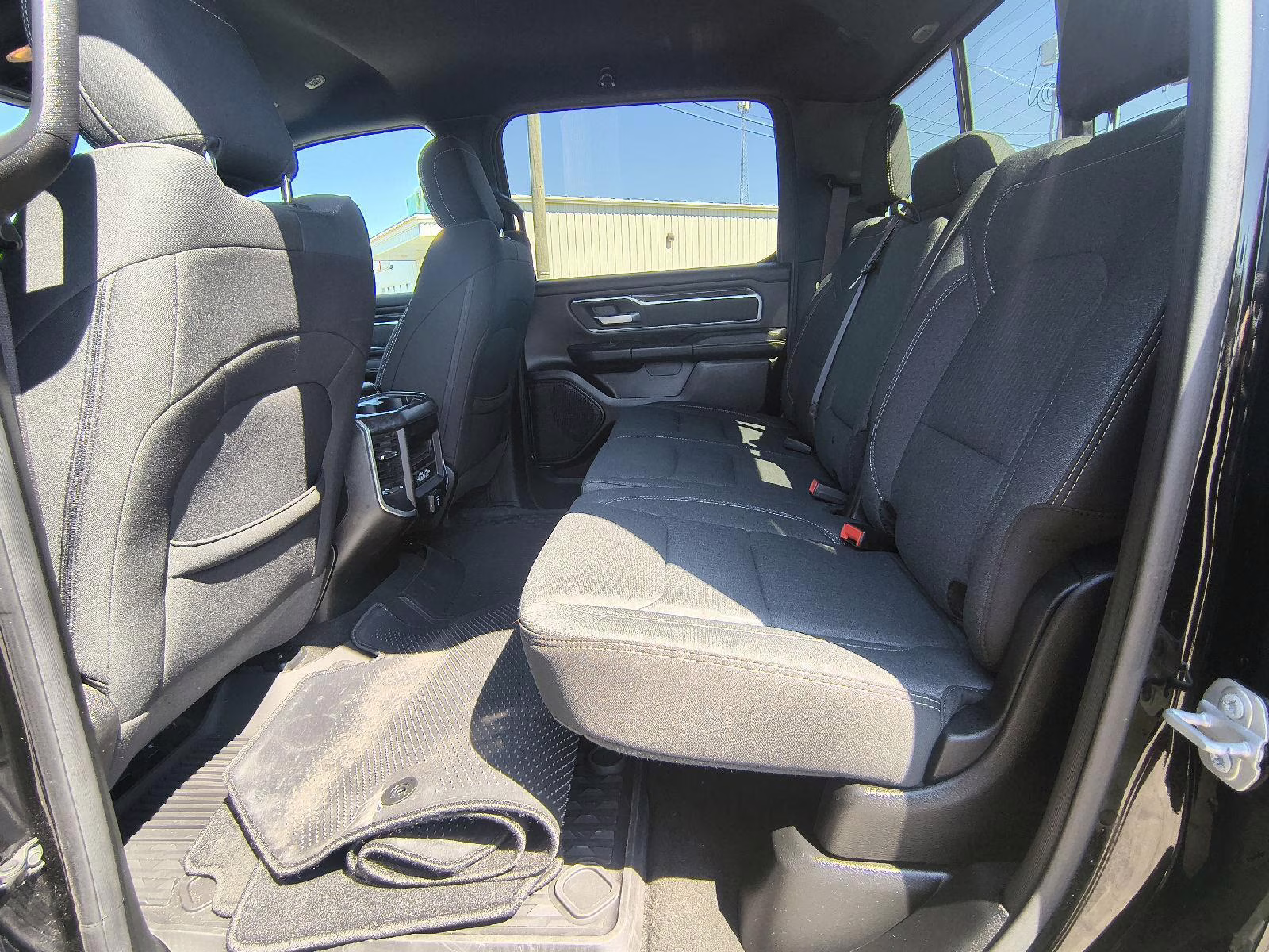 2020 Diamond Black Crystal Pearlcoat Ram 1500 Big Horn 4X4 Truck