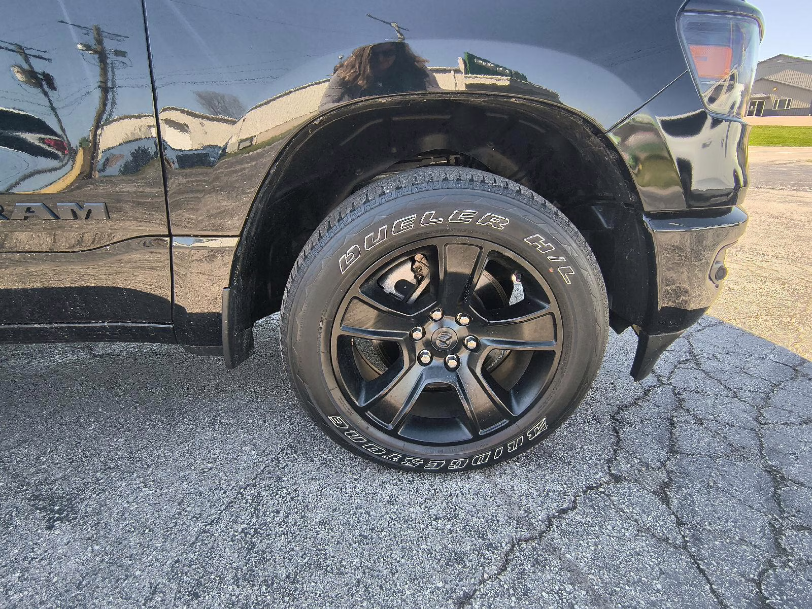 2020 Diamond Black Crystal Pearlcoat Ram 1500 Big Horn 4X4 Truck