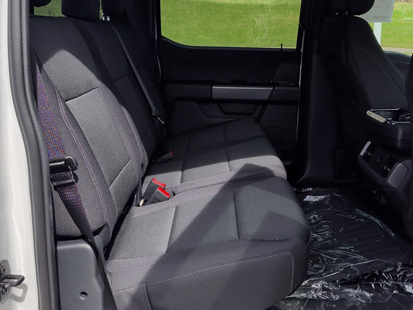 2026 Oxford White Ford F-150 XLT 4X4 Truck