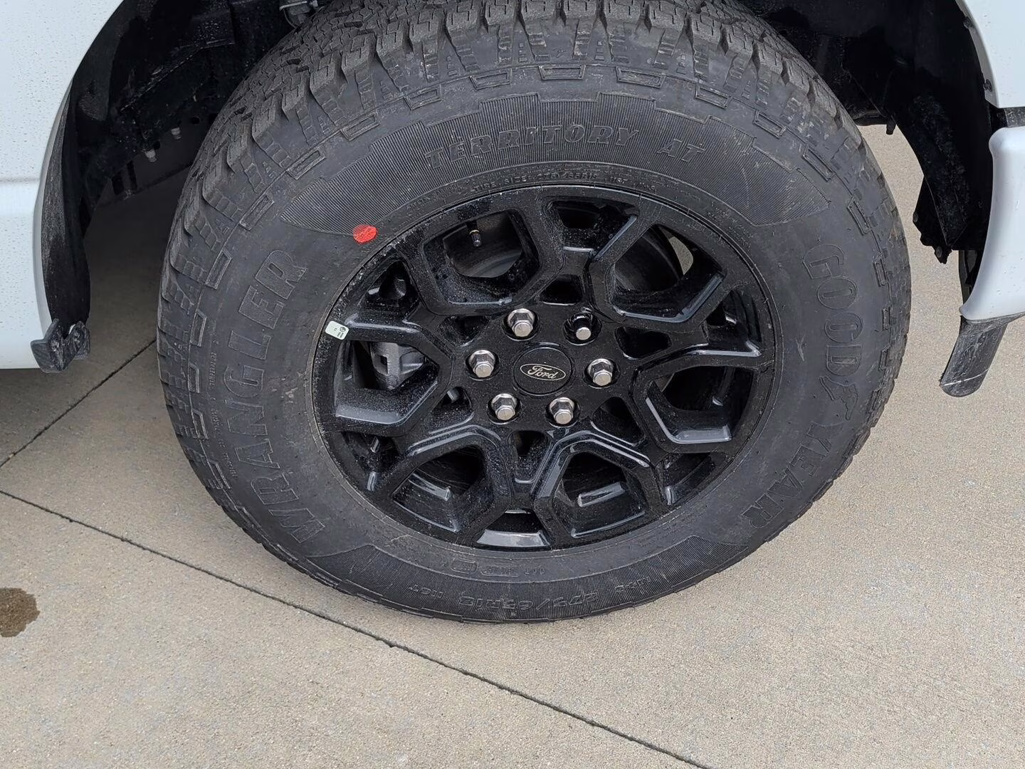 2026 Oxford White Ford F-150 XLT 4X4 Truck