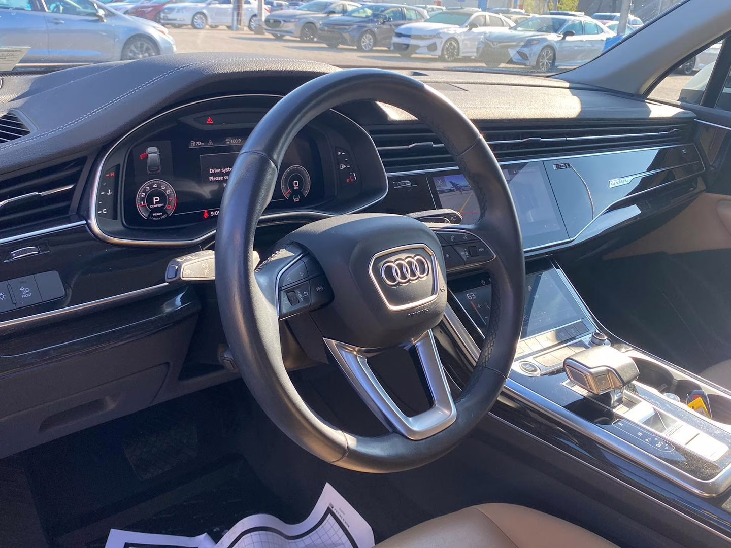 2023 Carrara White Audi Q7 Premium AWD SUV