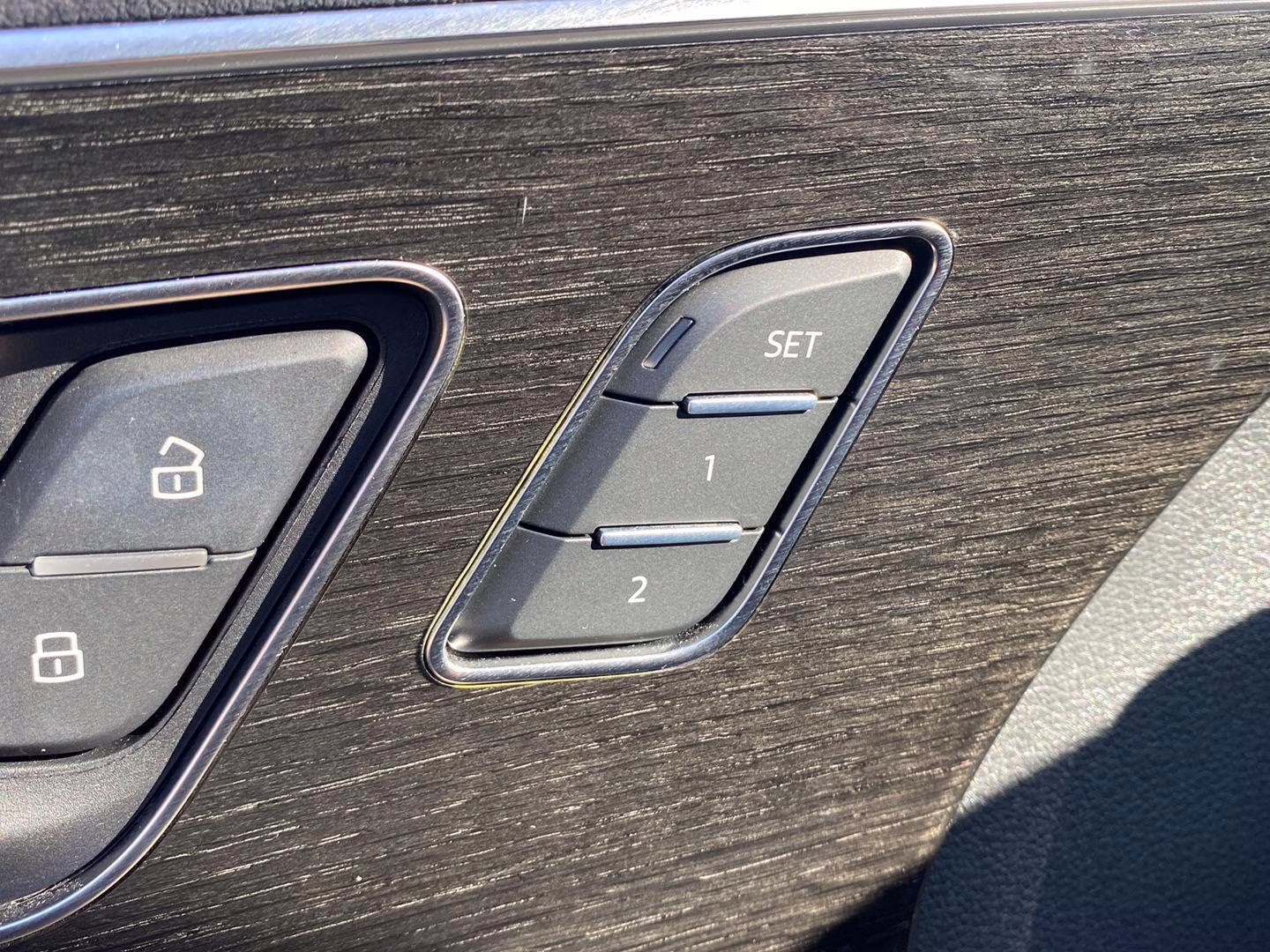 2023 Carrara White Audi Q7 Premium AWD SUV