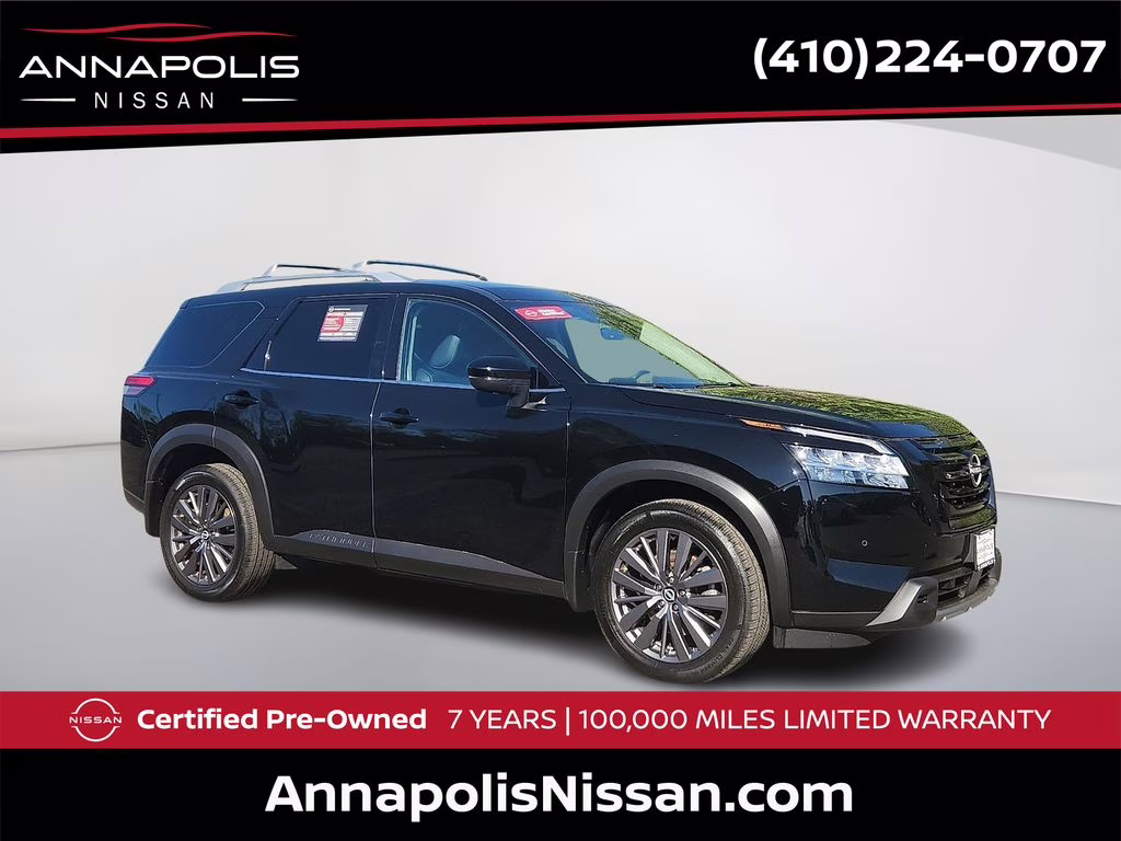 2023 Super Black Nissan Pathfinder SL 4X4 SUV