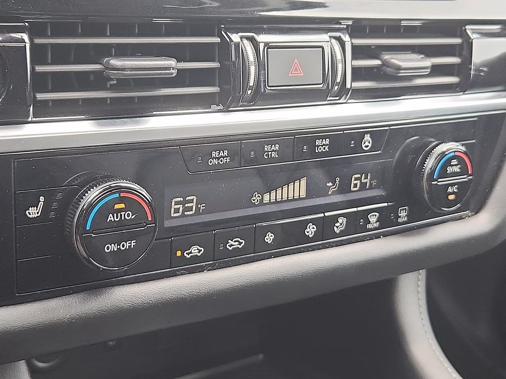 2023 Super Black Nissan Pathfinder SL 4X4 SUV