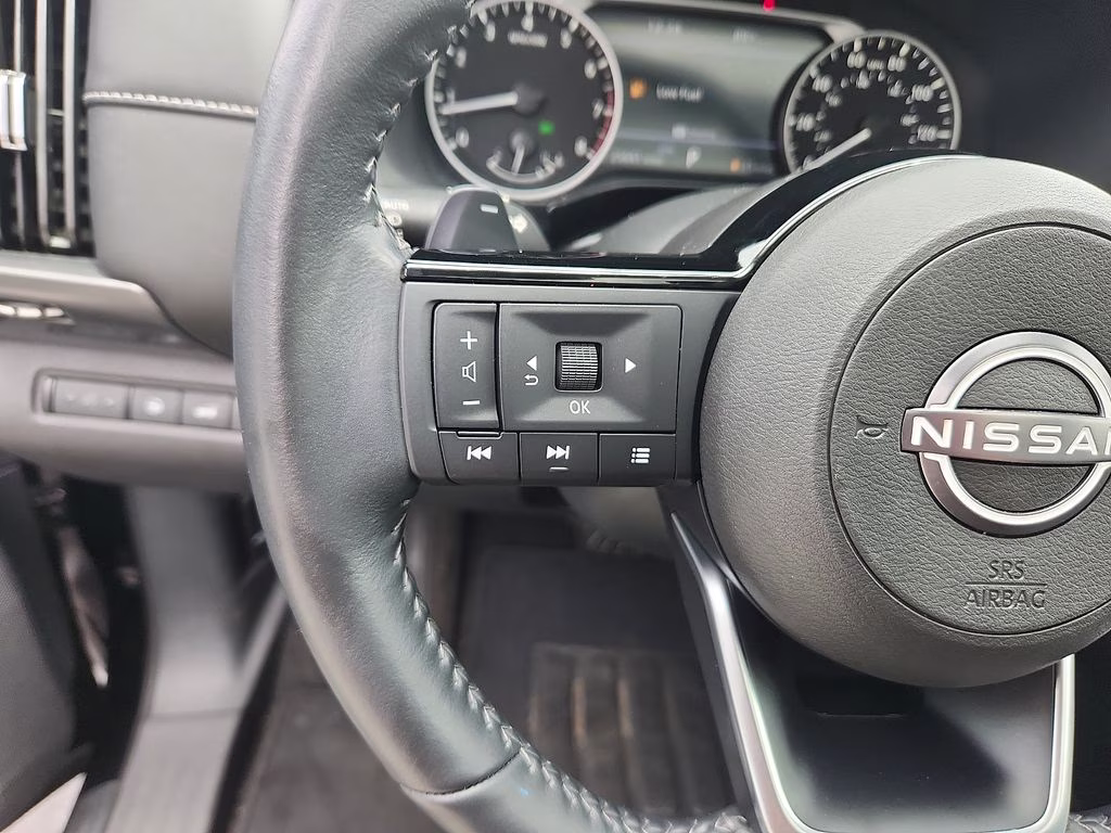2023 Super Black Nissan Pathfinder SL 4X4 SUV