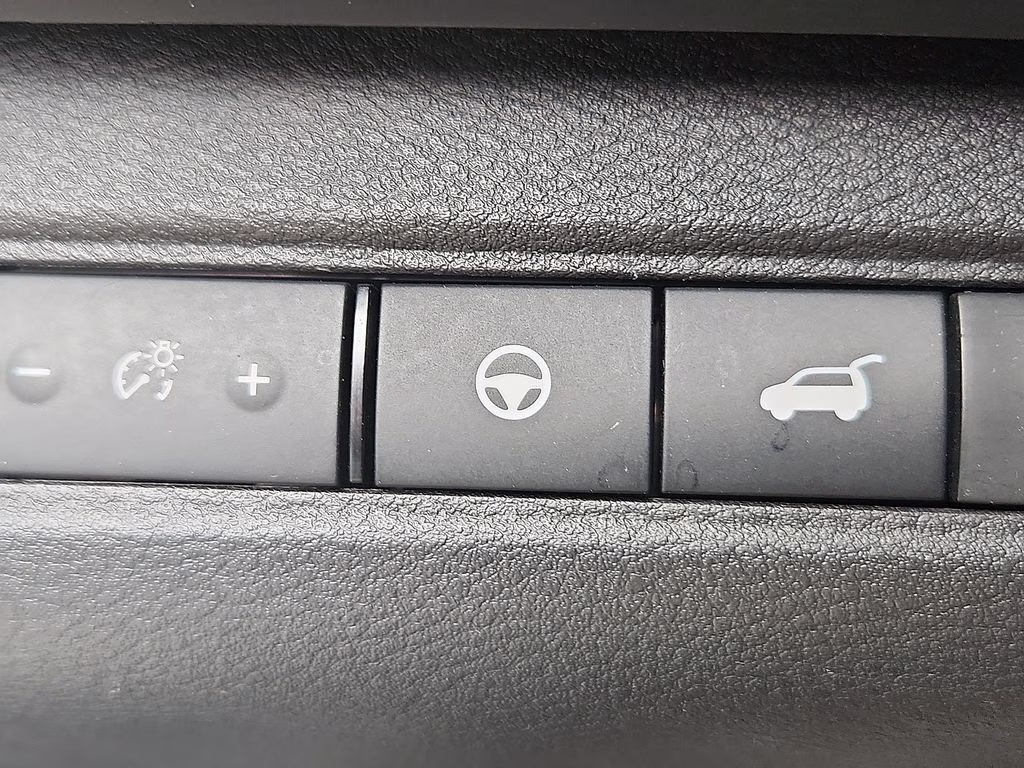 2023 Super Black Nissan Pathfinder SL 4X4 SUV