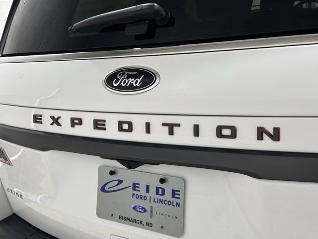 2024 Oxford White Ford Expedition Timberline 4X4 SUV