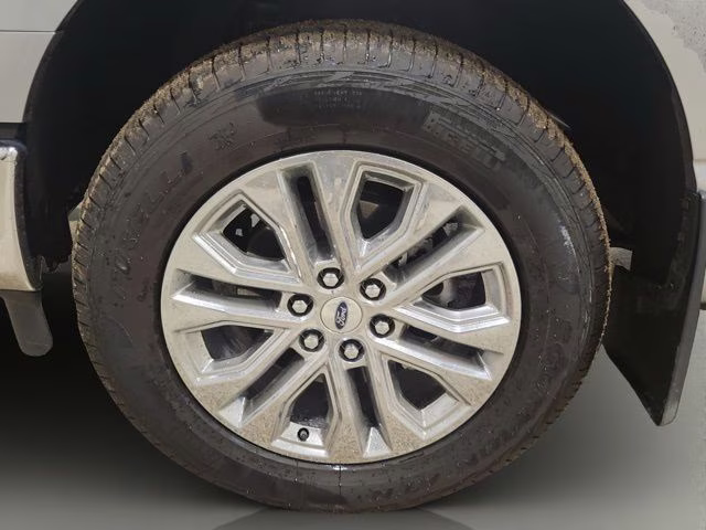 2025 Iconic Silver Metallic Ford F-150 XLT 4X4 Truck