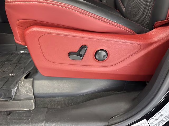 2023 Diamond Black Crystal Pearlcoat Ram 1500 Rebel 4X4 Truck