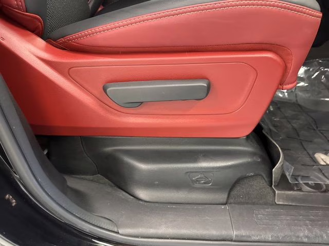 2023 Diamond Black Crystal Pearlcoat Ram 1500 Rebel 4X4 Truck