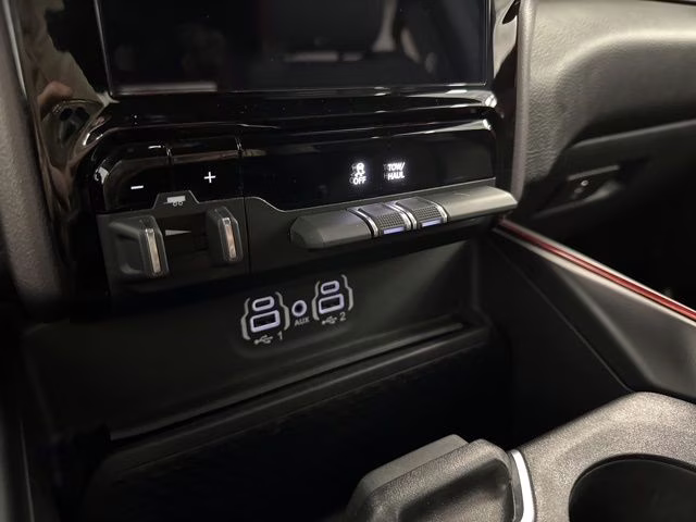 2023 Diamond Black Crystal Pearlcoat Ram 1500 Rebel 4X4 Truck