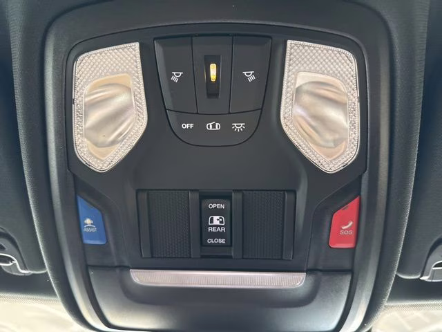 2023 Diamond Black Crystal Pearlcoat Ram 1500 Rebel 4X4 Truck