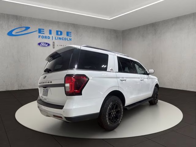 2024 Oxford White Ford Expedition Timberline 4X4 SUV