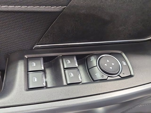 2025 Iconic Silver Metallic Ford F-150 XLT 4X4 Truck