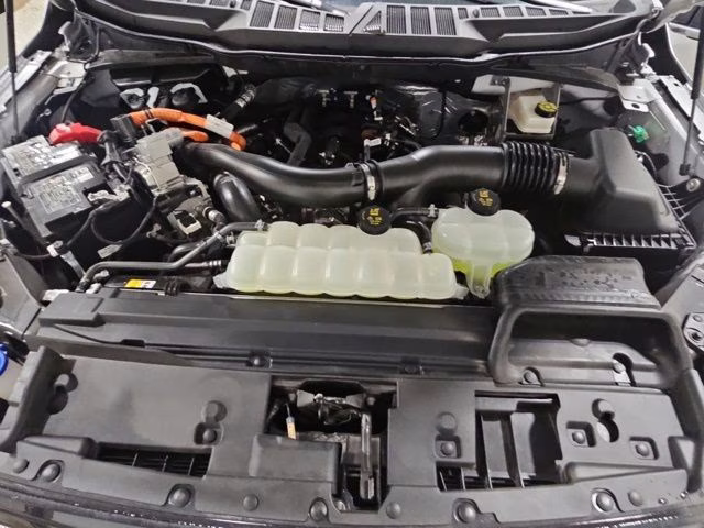 2025 Iconic Silver Metallic Ford F-150 XLT 4X4 Truck