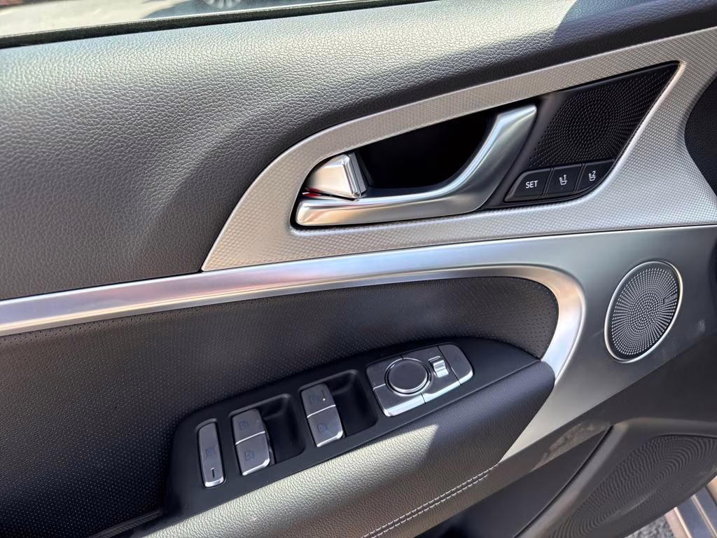 2026 Savile Silver Genesis G70 2.5T Prestige RWD Sedan
