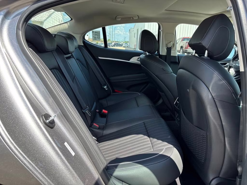 2026 Savile Silver Genesis G70 2.5T Prestige RWD Sedan