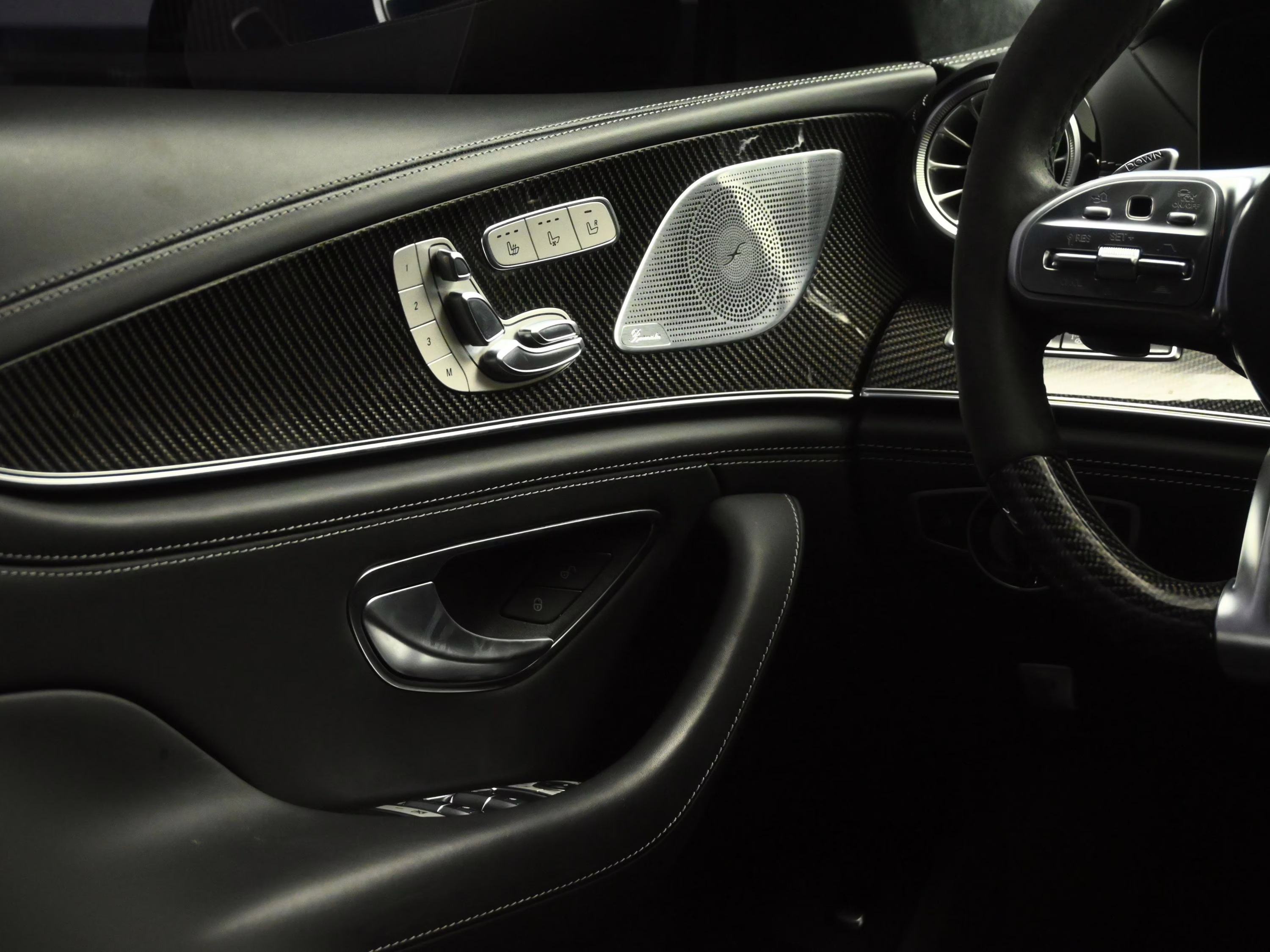 2020 Obsidian Black Metallic Mercedes-Benz AMG GT 63 S AWD Hatchback