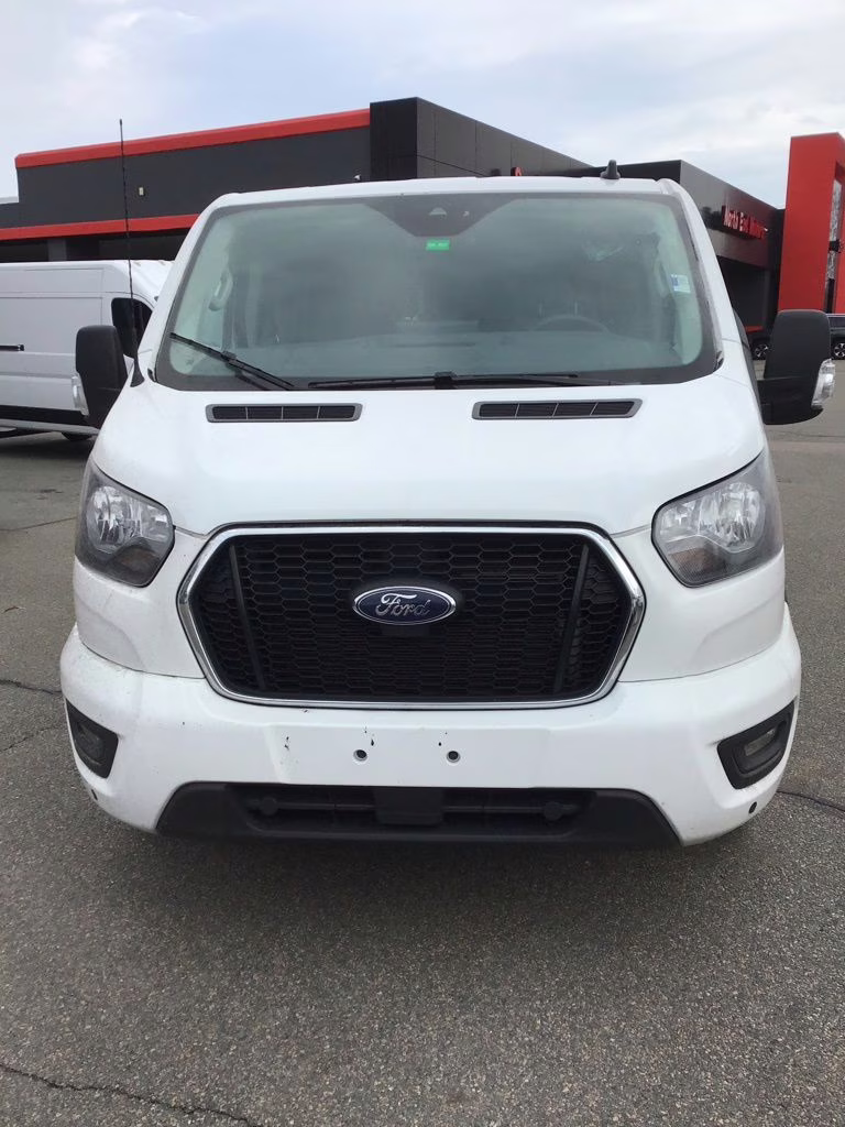 2024 Oxford White Ford Transit-350 XLT RWD Crossover