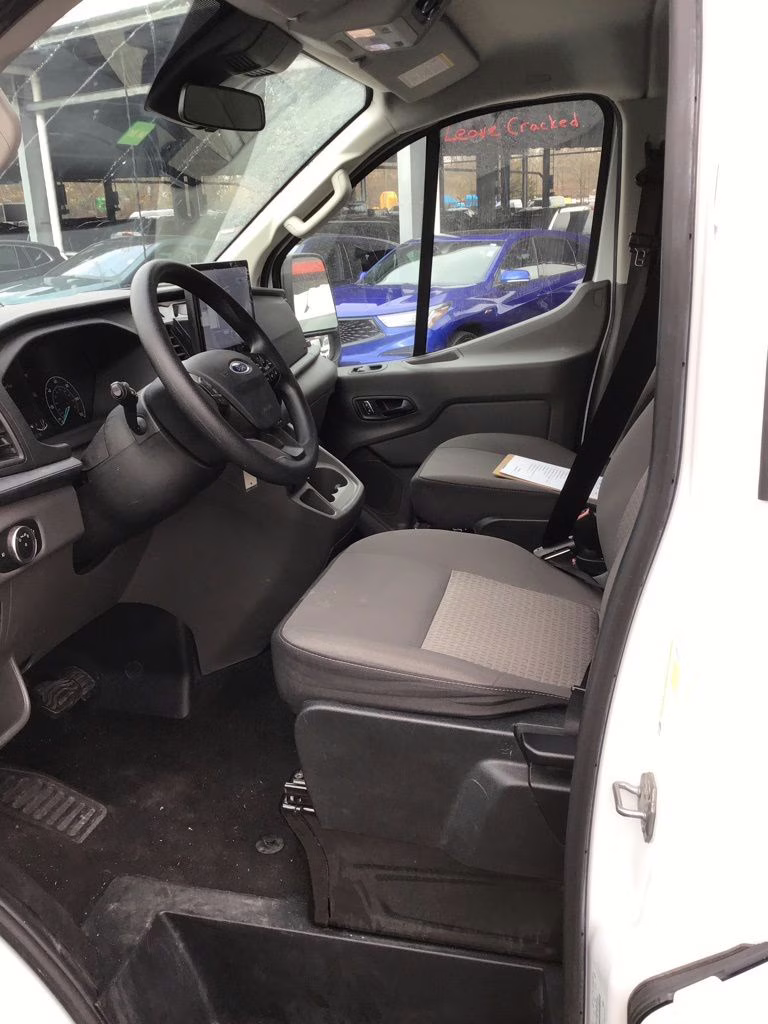 2024 Oxford White Ford Transit-350 XLT RWD Crossover
