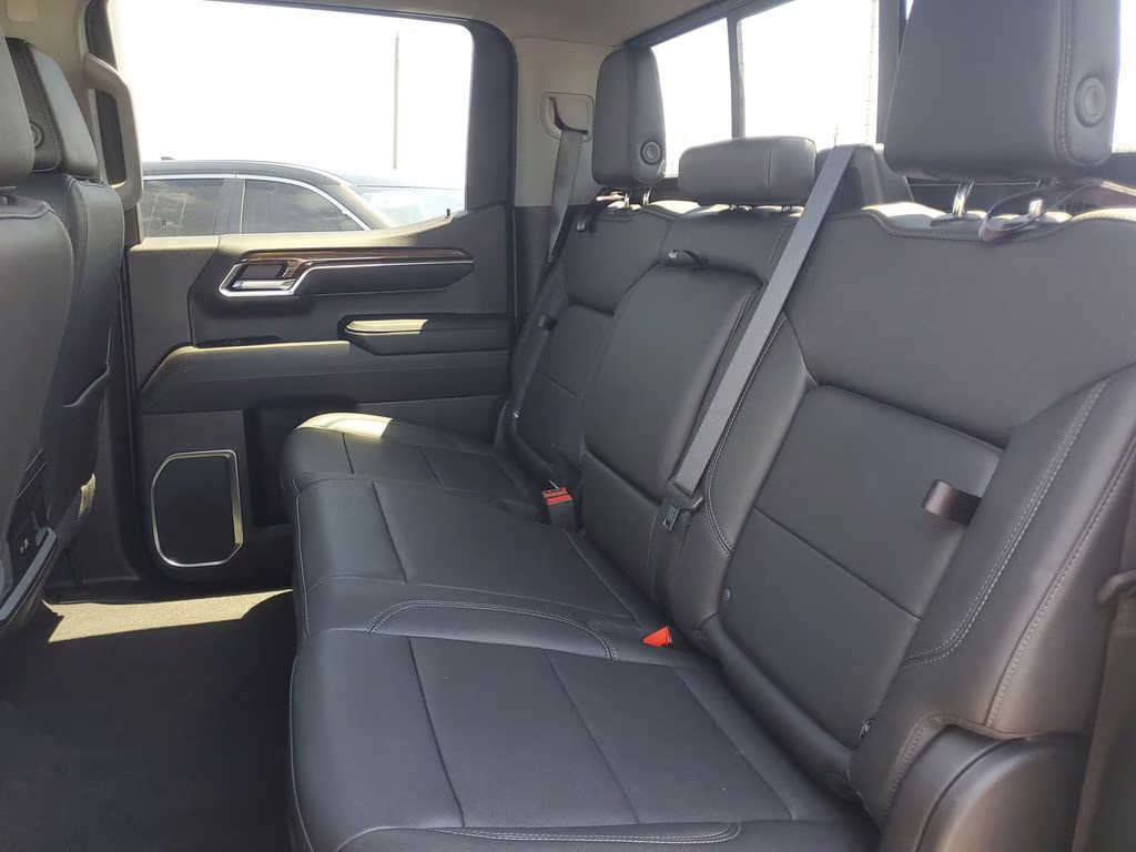 2023 Sand Dune Metallic Chevrolet Silverado 1500 LT Trail Boss 4X4 Truck