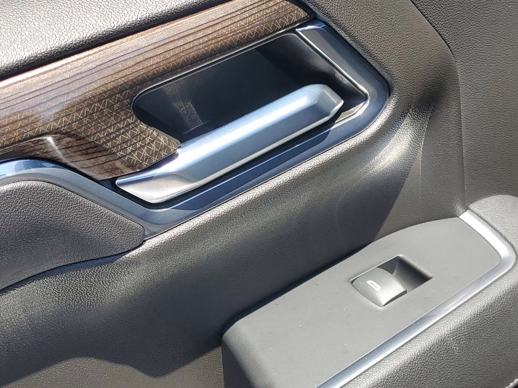 2023 Sand Dune Metallic Chevrolet Silverado 1500 LT Trail Boss 4X4 Truck