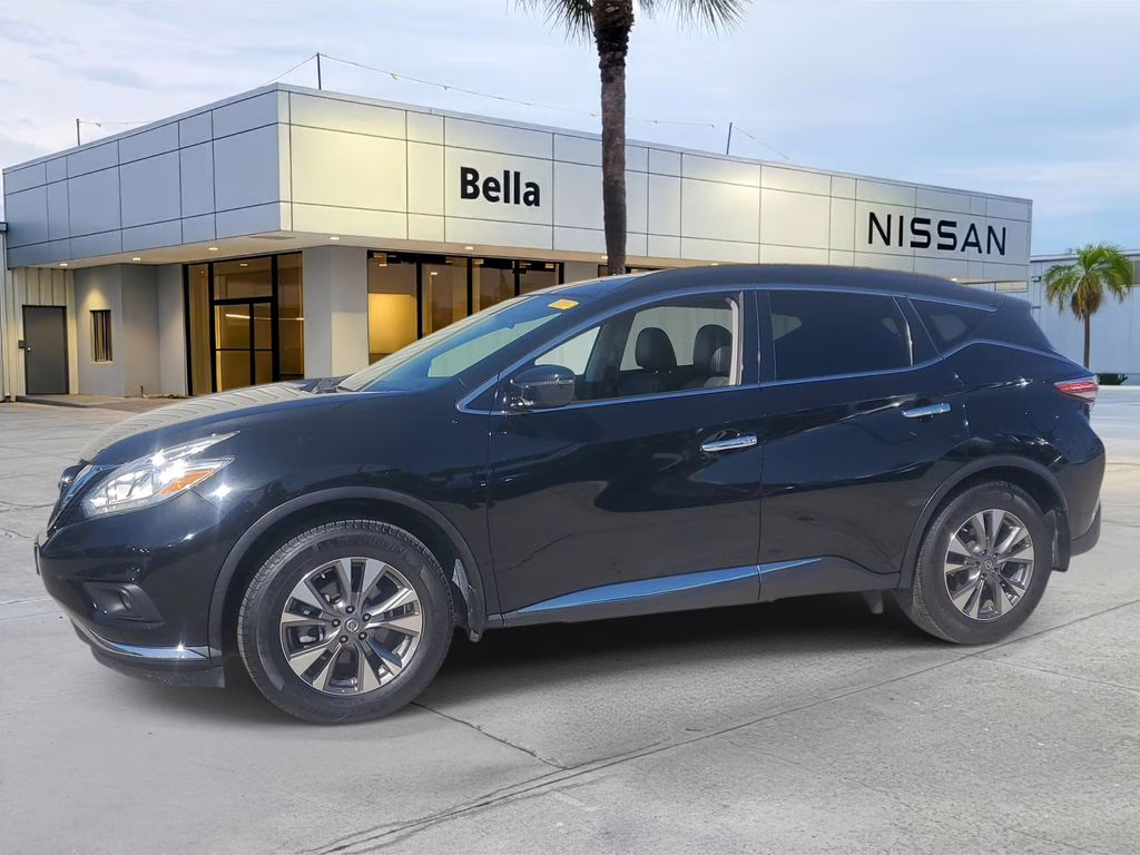 2017 Magnetic Black Metallic Nissan Murano SV AWD SUV