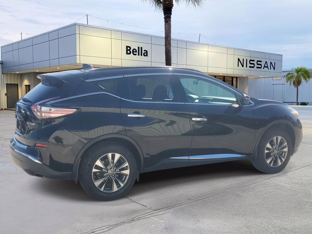 2017 Magnetic Black Metallic Nissan Murano SV AWD SUV