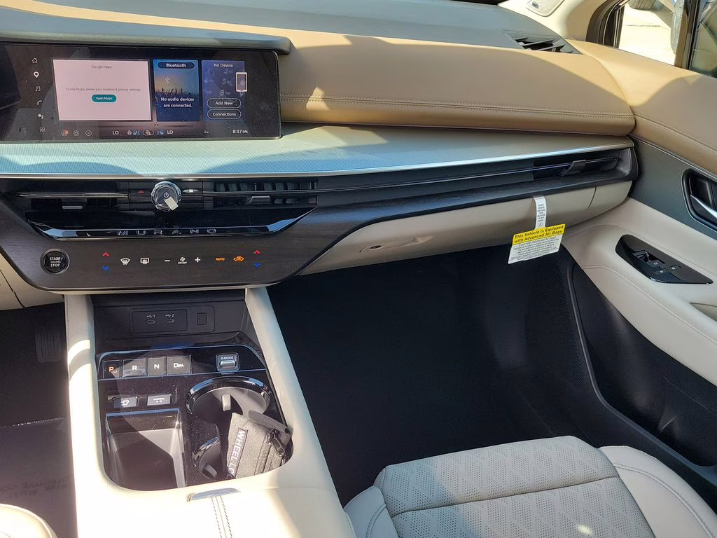 2026 Everest White Pearl/Super Black Nissan Rogue Platinum AWD SUV