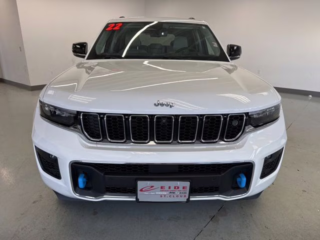 2022 Bright White Clearcoat Jeep Grand Cherokee Overland 4xe 4X4 SUV