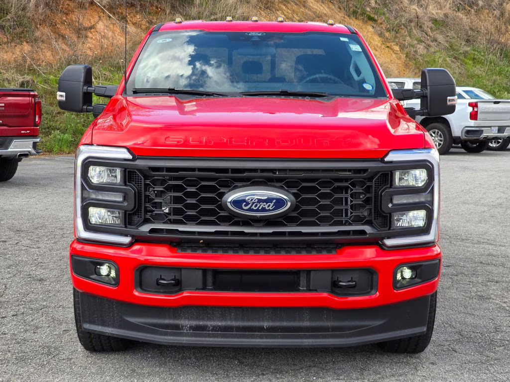 2025 Race Red Ford Super Duty F-250 SRW XL 4X4 Truck