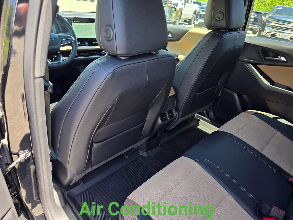 2026 Mosaic Black Metallic Chevrolet Equinox ACTIV FWD SUV