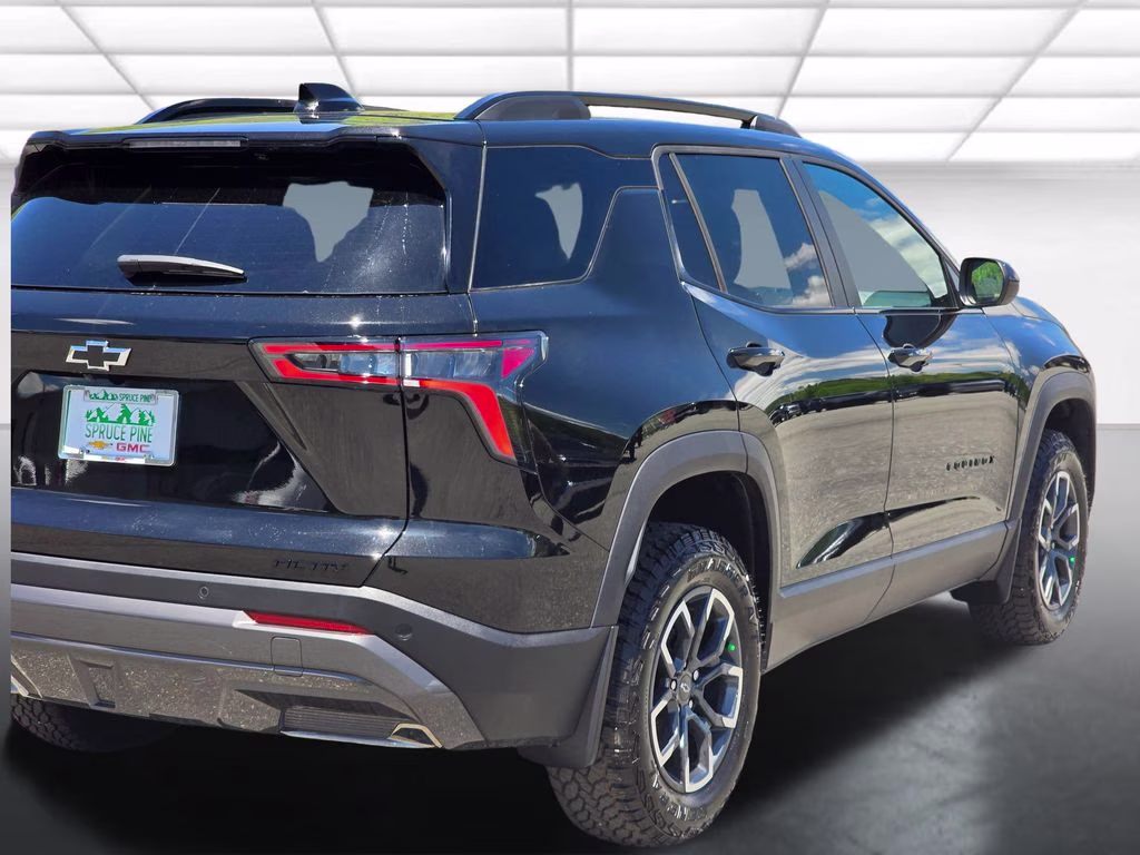2026 Mosaic Black Metallic Chevrolet Equinox ACTIV FWD SUV
