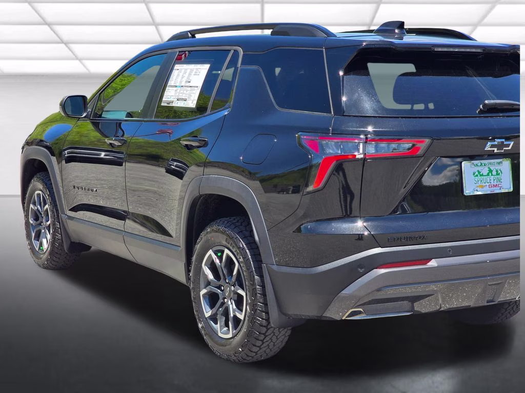 2026 Mosaic Black Metallic Chevrolet Equinox ACTIV FWD SUV