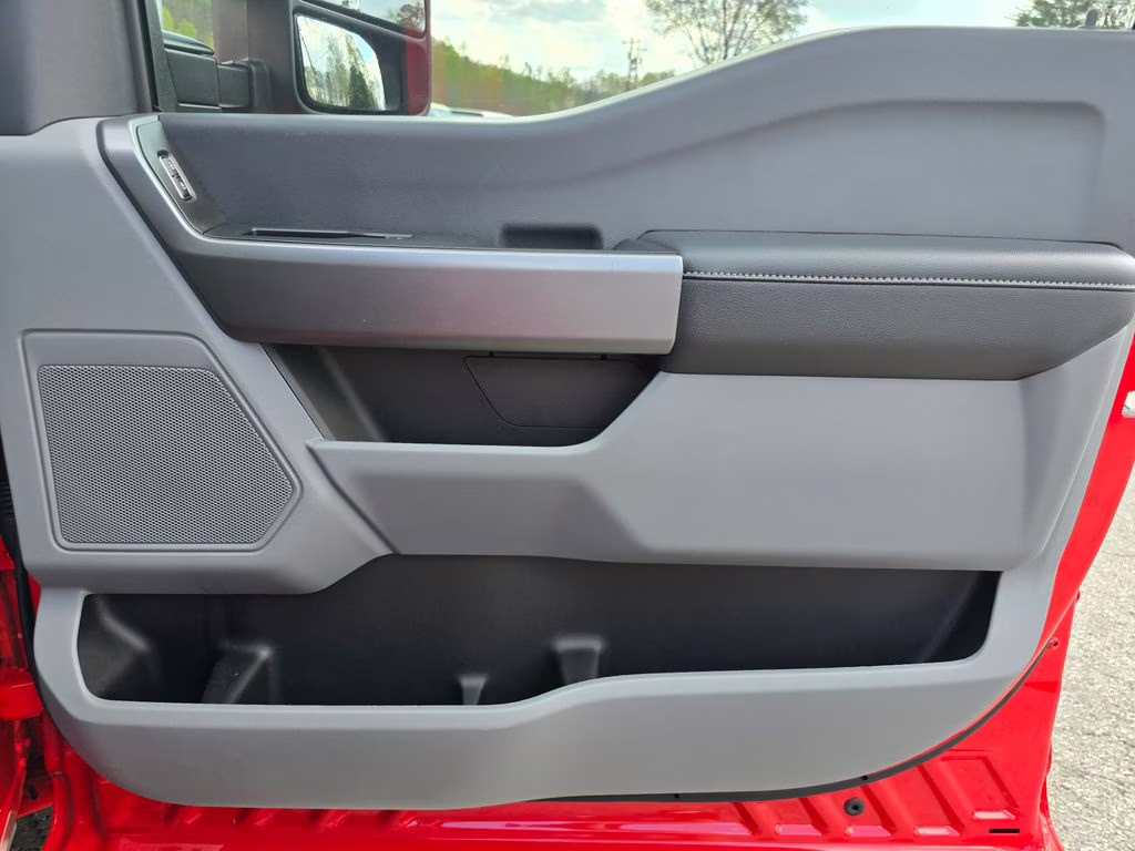 2025 Race Red Ford Super Duty F-250 SRW XL 4X4 Truck