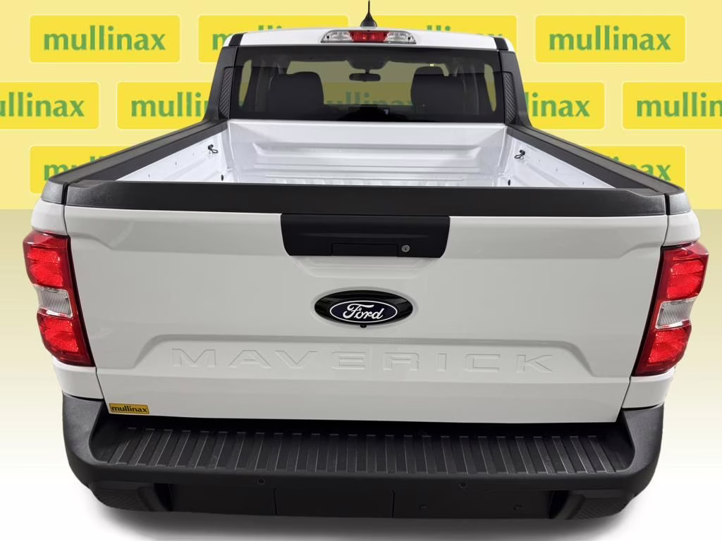 2026 Oxford White Ford Maverick XL FWD Truck