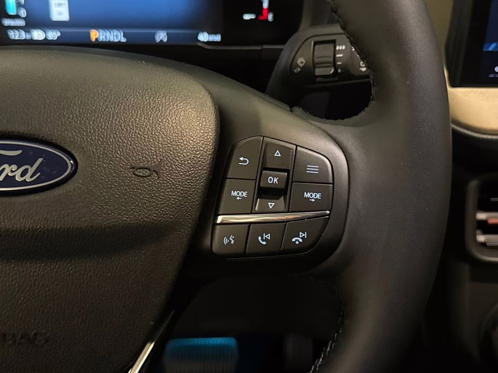 2026 Azure Gray Metallic Tri-Coat Ford Maverick Lariat AWD Truck