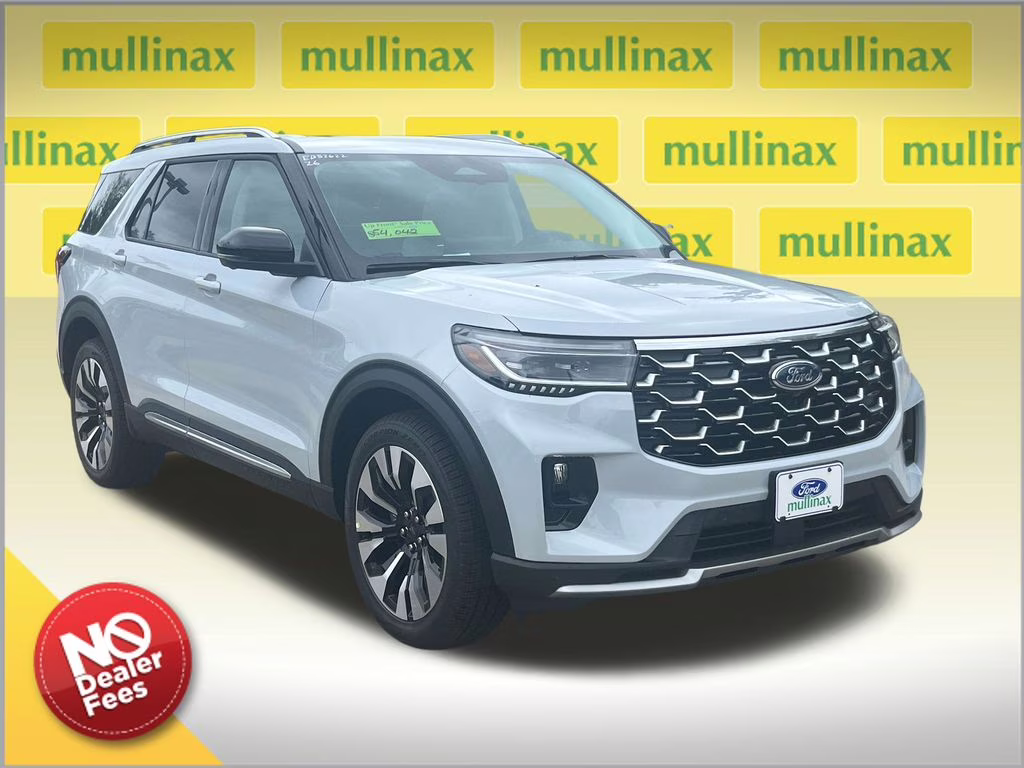 2026 Space White Metallic Ford Explorer Platinum 4X4 SUV