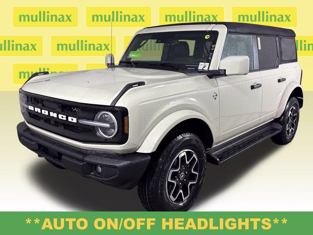 2026 Beige Ford Bronco Outer Banks 4X4 SUV