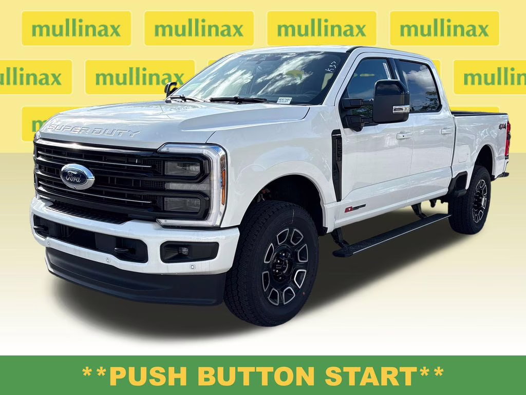 2026 White Metallic Ford Super Duty F-350 SRW Platinum 4X4 Truck