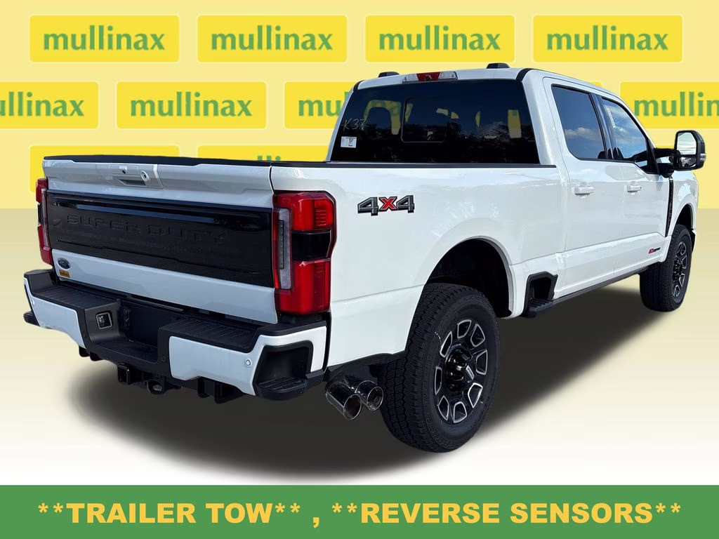 2026 White Metallic Ford Super Duty F-350 SRW Platinum 4X4 Truck