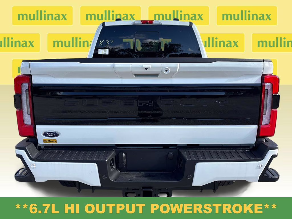 2026 White Metallic Ford Super Duty F-350 SRW Platinum 4X4 Truck