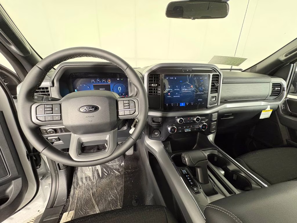 2026 OXFORD WHITE Ford F-150 XLT RWD Truck