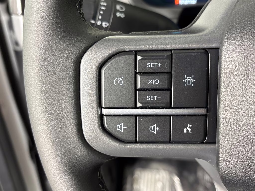 2026 OXFORD WHITE Ford F-150 XLT RWD Truck