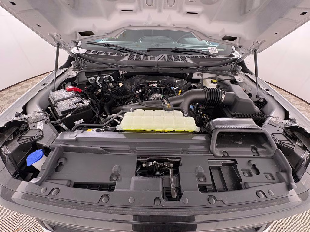 2026 Oxford White Ford F-150 XLT RWD Truck