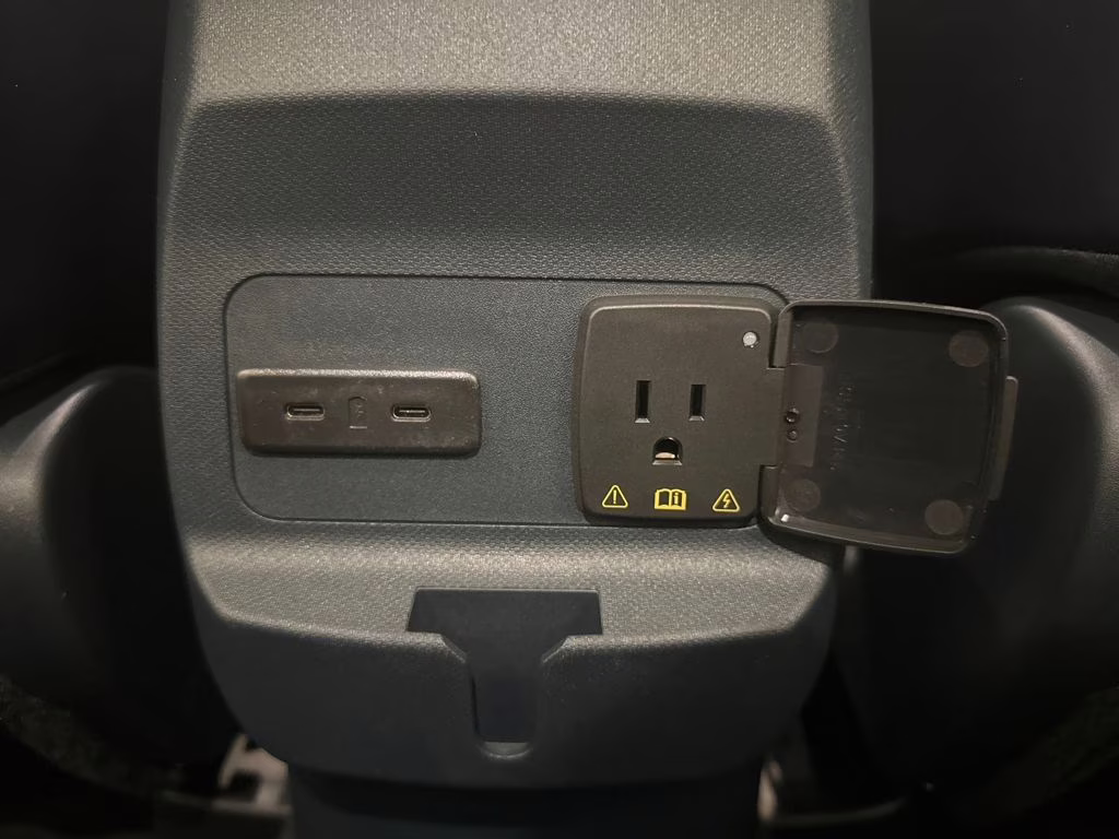 2026 Azure Gray Metallic Tri-Coat Ford Maverick Lariat AWD Truck