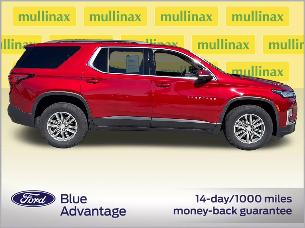 2023 Radiant Red Tintcoat Chevrolet Traverse LT FWD SUV