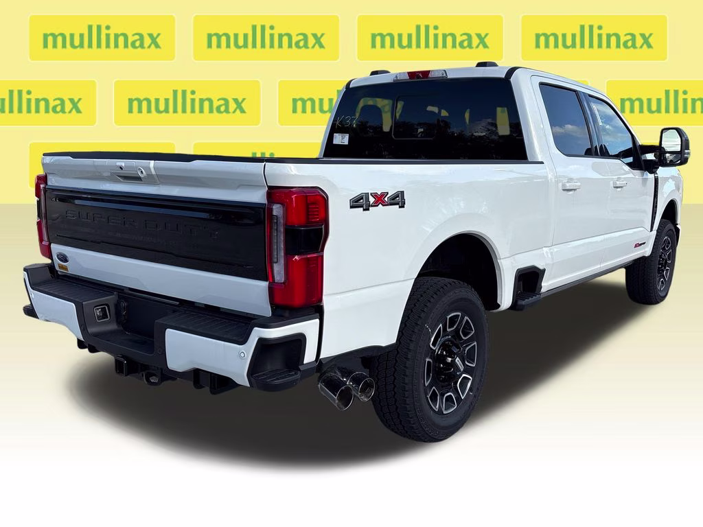 2026 White Metallic Ford Super Duty F-350 SRW Platinum 4X4 Truck
